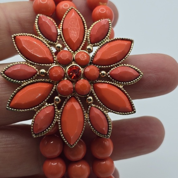 Vintage 2 Strand Plastic Beaded Bracelet Coral Stretch Flower Jewelry Boho Bloom - Picture 4 of 9